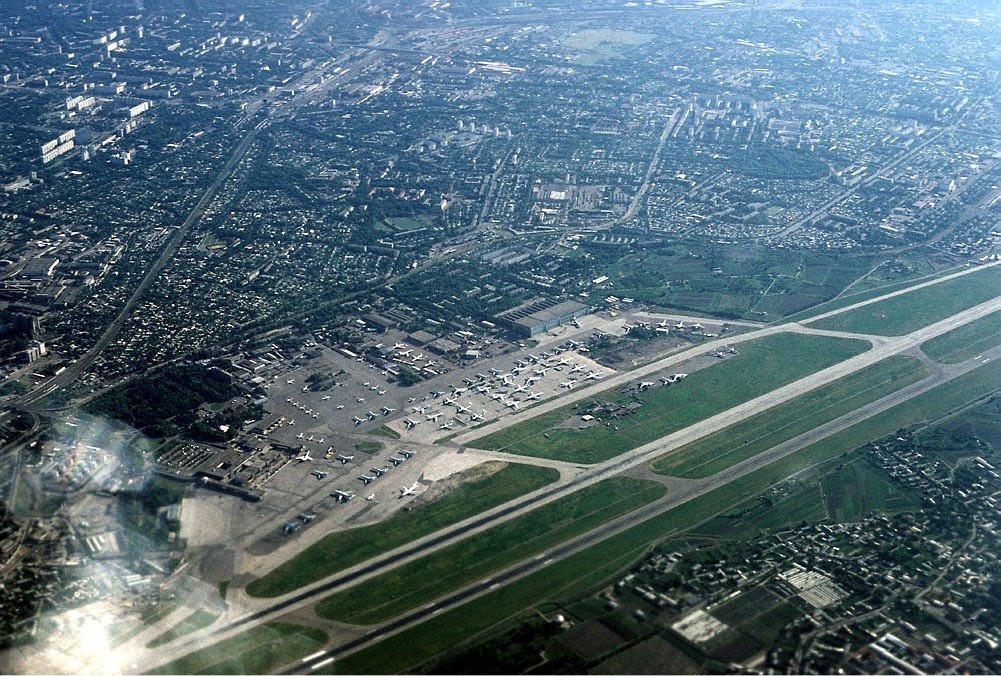 Toshkent Xalqaro Aeroporti: O‘zbekistonning Asosiy Havo Darvozasi